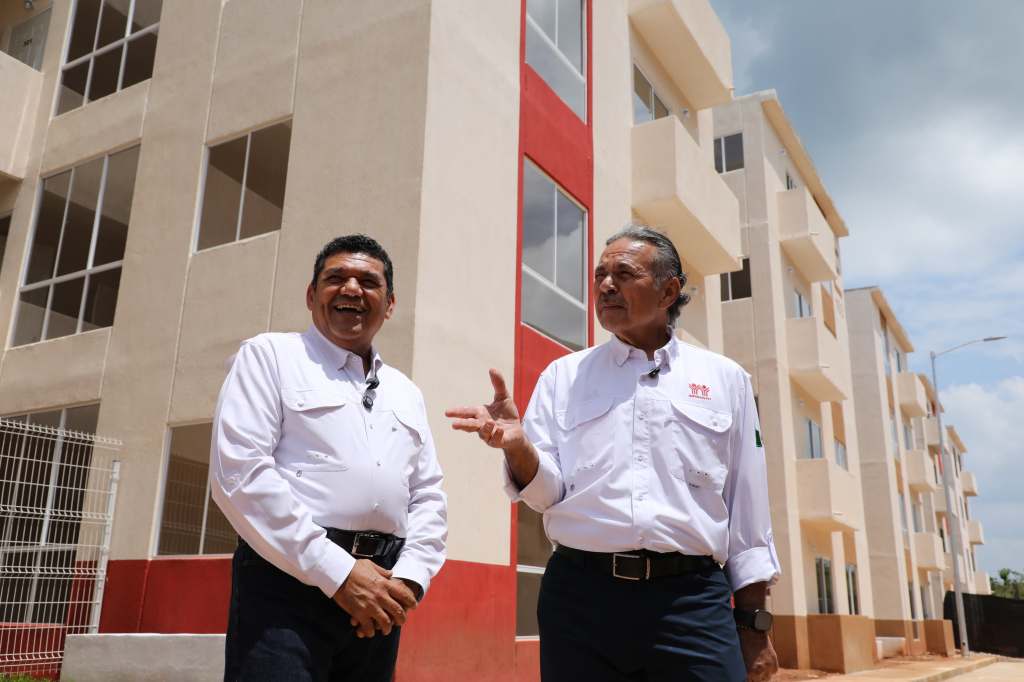 Avanza programa de vivienda en Tabasco: supervisan construcción de más de 30 mil casas