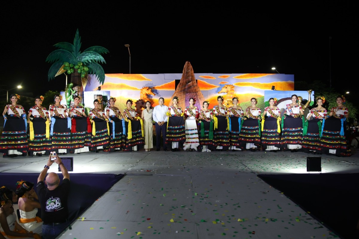 Embajadoras llenan de tradición y orgullo a Centla, Paraíso y Comalcalco