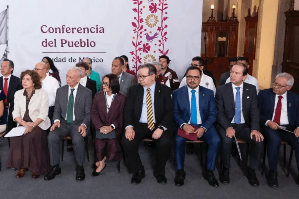 Sheinbaum presenta comité de especialistas para evaluar uso del ‘fracking’ en México