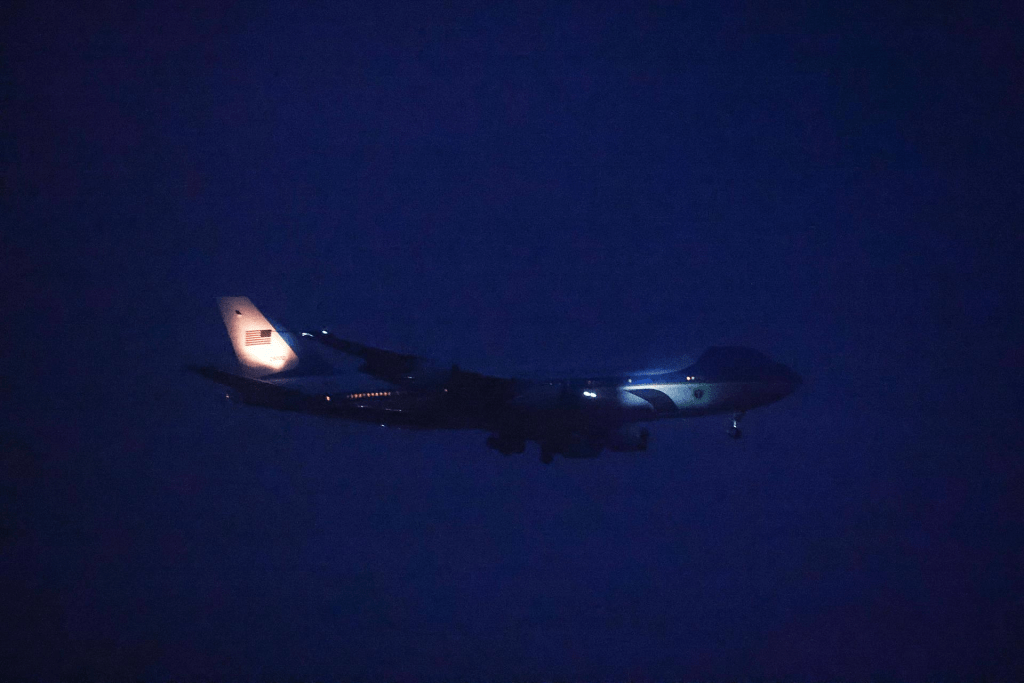 Trump llega a Pekín para su segunda visita a China desde&nbsp;2017