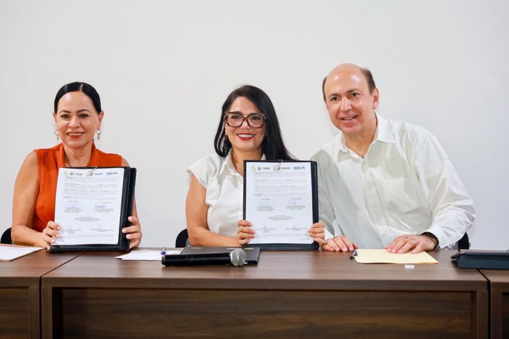 Firman convenio Gobierno de Tabasco y BBVA para impulsar pymes y educación financiera