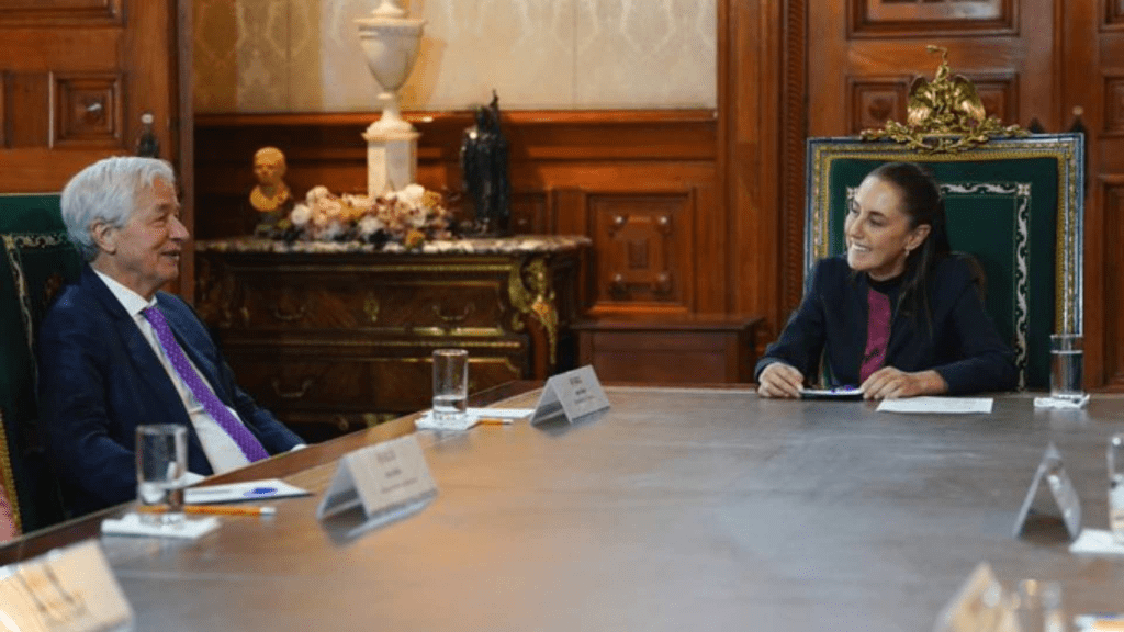 Sheinbaum recibe a director de J.P. Morgan para hablar sobre México y&nbsp;Norteamérica