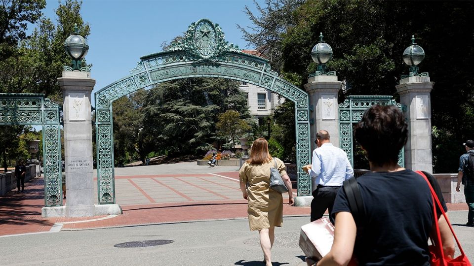 EU acusa a la Universidad de California por presunta discriminación racial en admisiones de&nbsp;Medicina