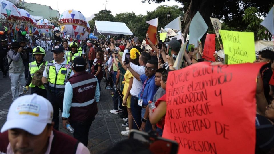 Activan protocolo de protección para periodista Jaqueline Robles en Oaxaca tras denunciar presunta&nbsp;vigilancia