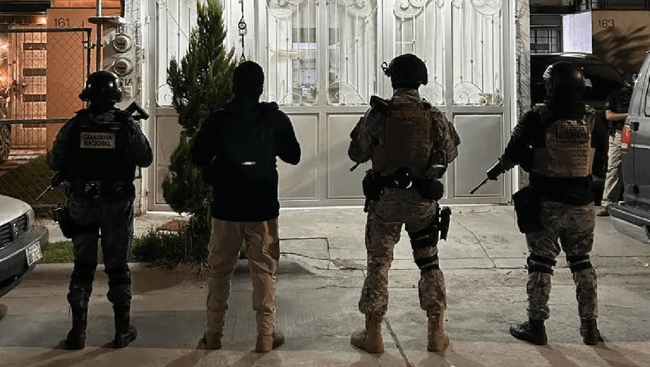 Detienen en León a presuntos integrantes del CJNG; aseguran armas y&nbsp;droga