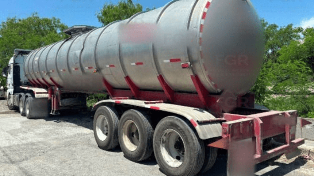 Vinculan a proceso a hombre por transporte ilícito de 45 mil litros de hidrocarburo en&nbsp;Tabasco
