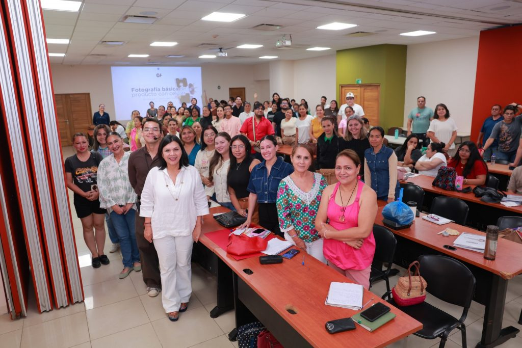 Capacitan a emprendedores de Centro para aumentar ventas mediante redes&nbsp;sociales