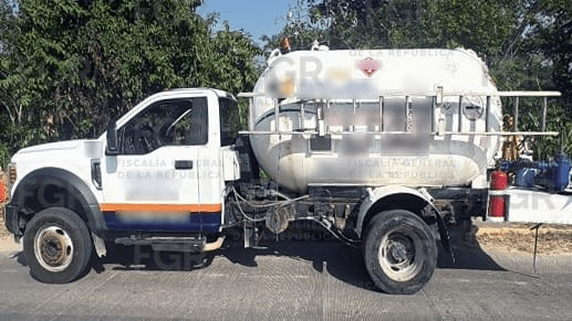FGR investiga aseguramiento de casi 2 mil 800 litros de gas LP en&nbsp;Tabasco