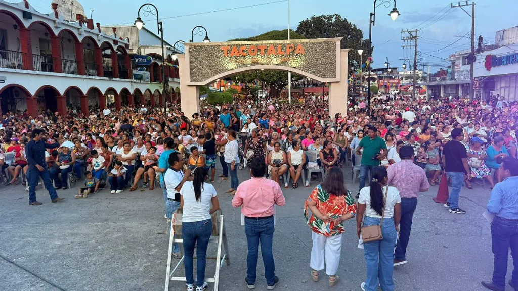 Millonario gasto en festejos del Día del Maestro: seis municipios de Tabasco desembolsaron más de 4&nbsp;mdp