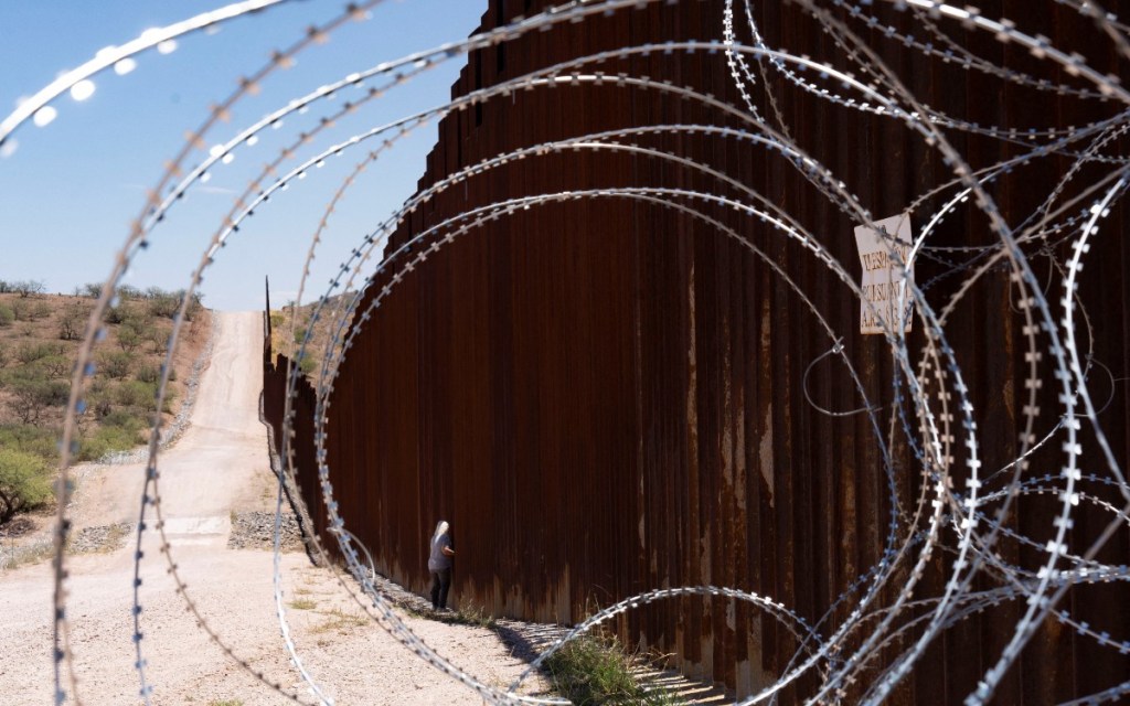 Tribu Tohono O’odham pide a tribunal de EU detener construcción del muro fronterizo en&nbsp;Arizona