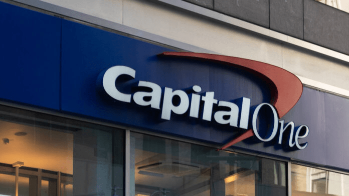 Capital One cerró cuentas de la Organización Trump por posibles riesgos de lavado de dinero
