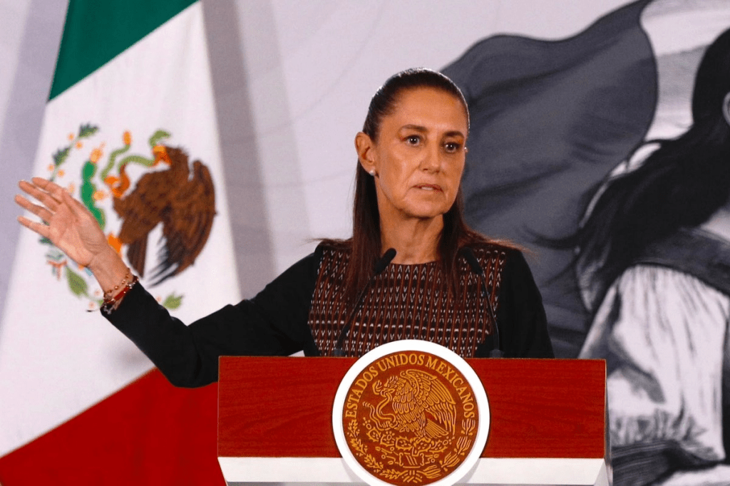 Sheinbaum prevé traslado a México de contraalmirante vinculado al huachicol fiscal