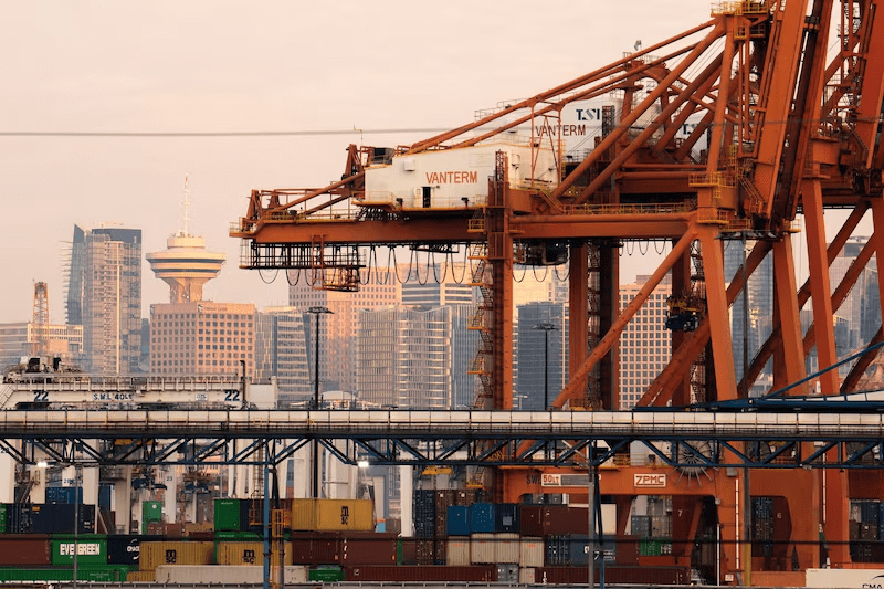 Estados Unidos impone aranceles de 50% a productos de Canadá tras fracaso de&nbsp;negociaciones