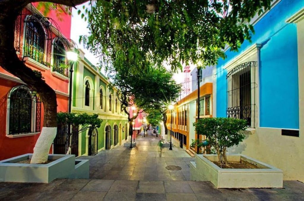 Rentas elevadas y falta de estacionamientos frenan al Centro Histórico de&nbsp;Villahermosa