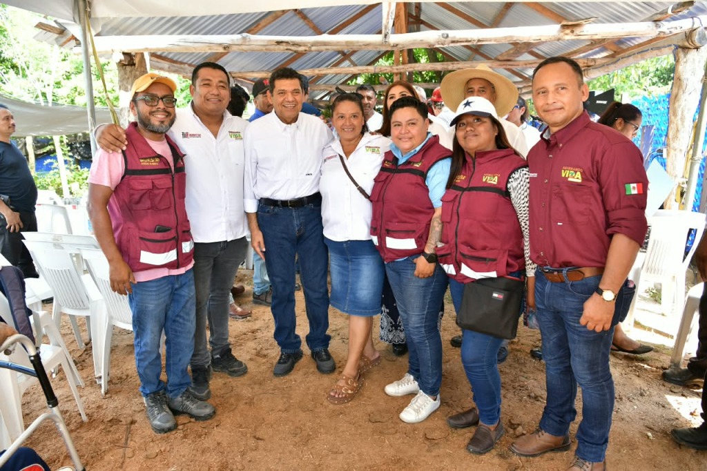 Javier May destaca trabajo comunitario de Sembrando Vida en&nbsp;Huimanguillo