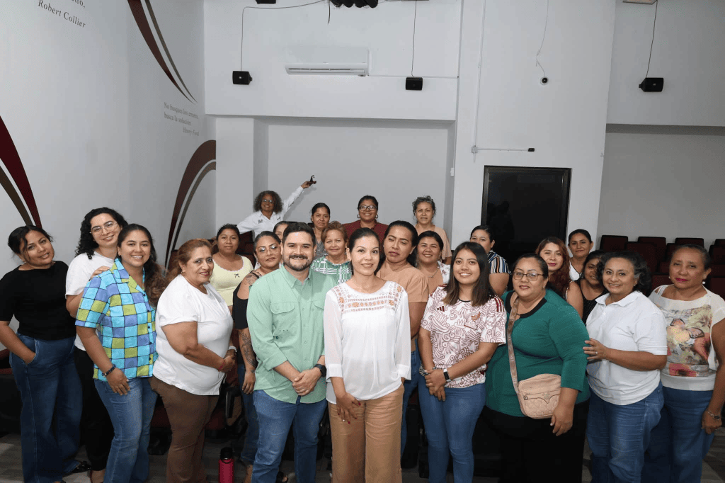 Mujeres emprendedoras fortalecen sus&nbsp;proyectos