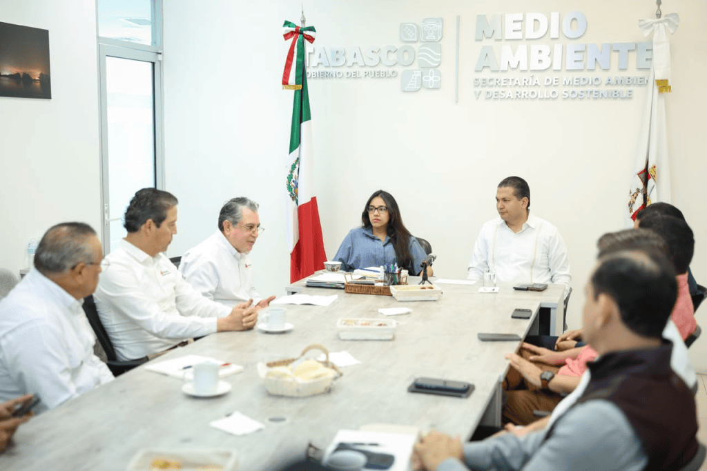 SEMADES coordina diálogo entre Congreso y PEMEX por olores a gas