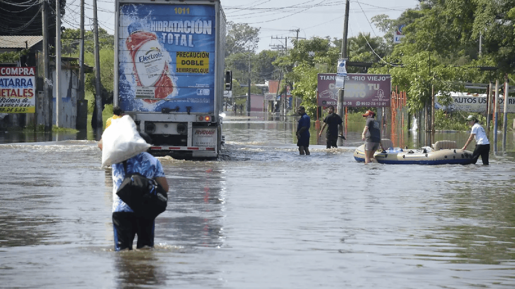 Prevén chubascos y posibles vados carreteros en Teapa por aumento de ríos&nbsp;serranos