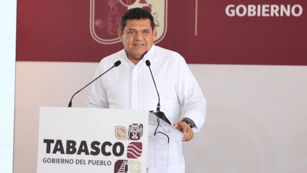 Javier May anuncia plan para atender el rezago urbano en Tabasco