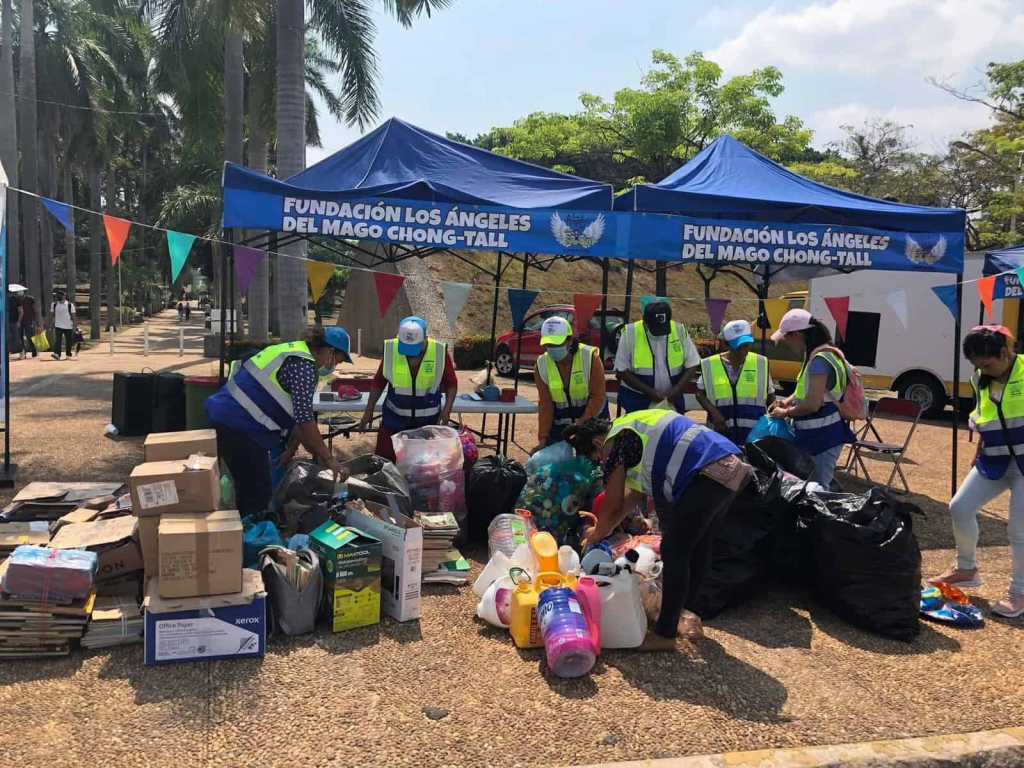Impulsan reciclaje en apoyo a niñas y niños con cáncer en Tabasco