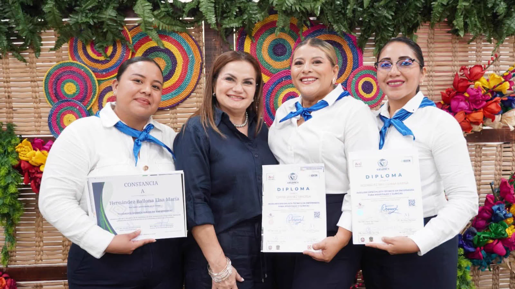 Concluyen curso de Cuidados Domiciliarios en&nbsp;Nacajuca