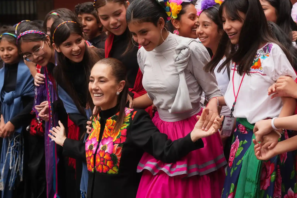 Sheinbaum anuncia primer Concurso Nacional de Coros Escolares para impulsar la música en las escuelas