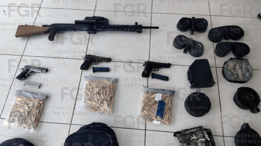 FGR vincula a proceso a cuatro presuntos integrantes de un grupo criminal en&nbsp;Sinaloa