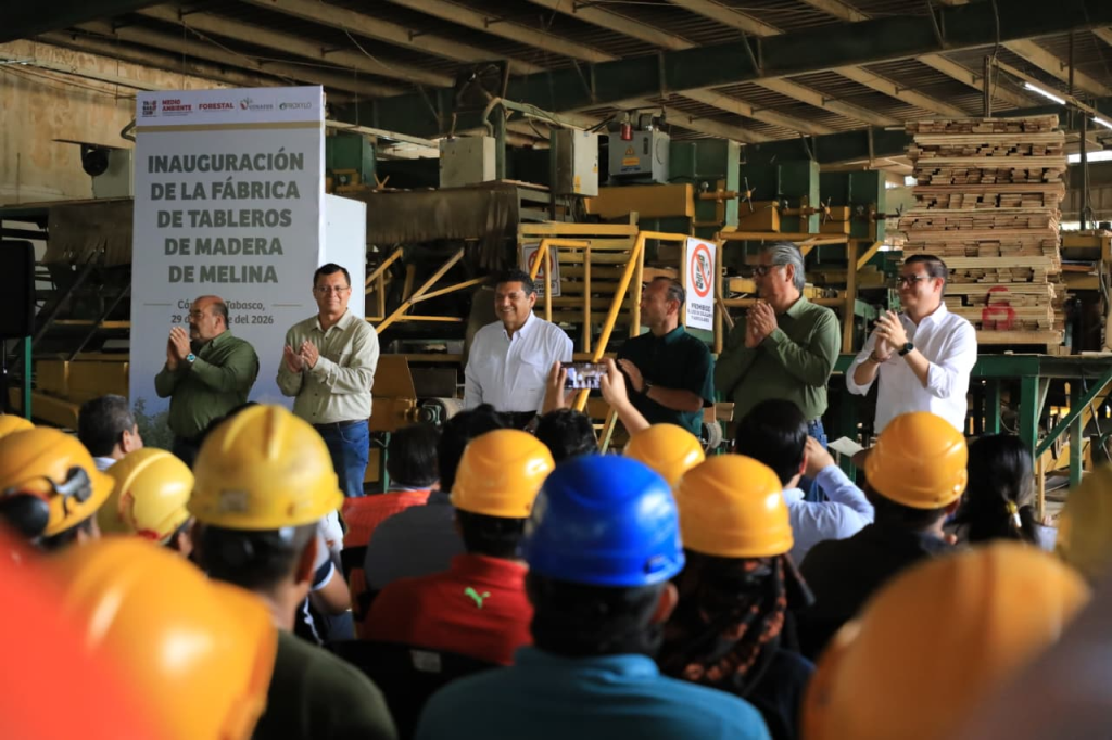 Inauguran fábrica de tableros de madera de Melina en Cárdenas